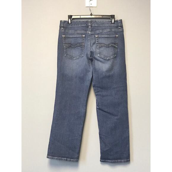 NWOT White House Black Market Medium Wash Women's Contour Jeans Size 8 - Picture 2 of 9